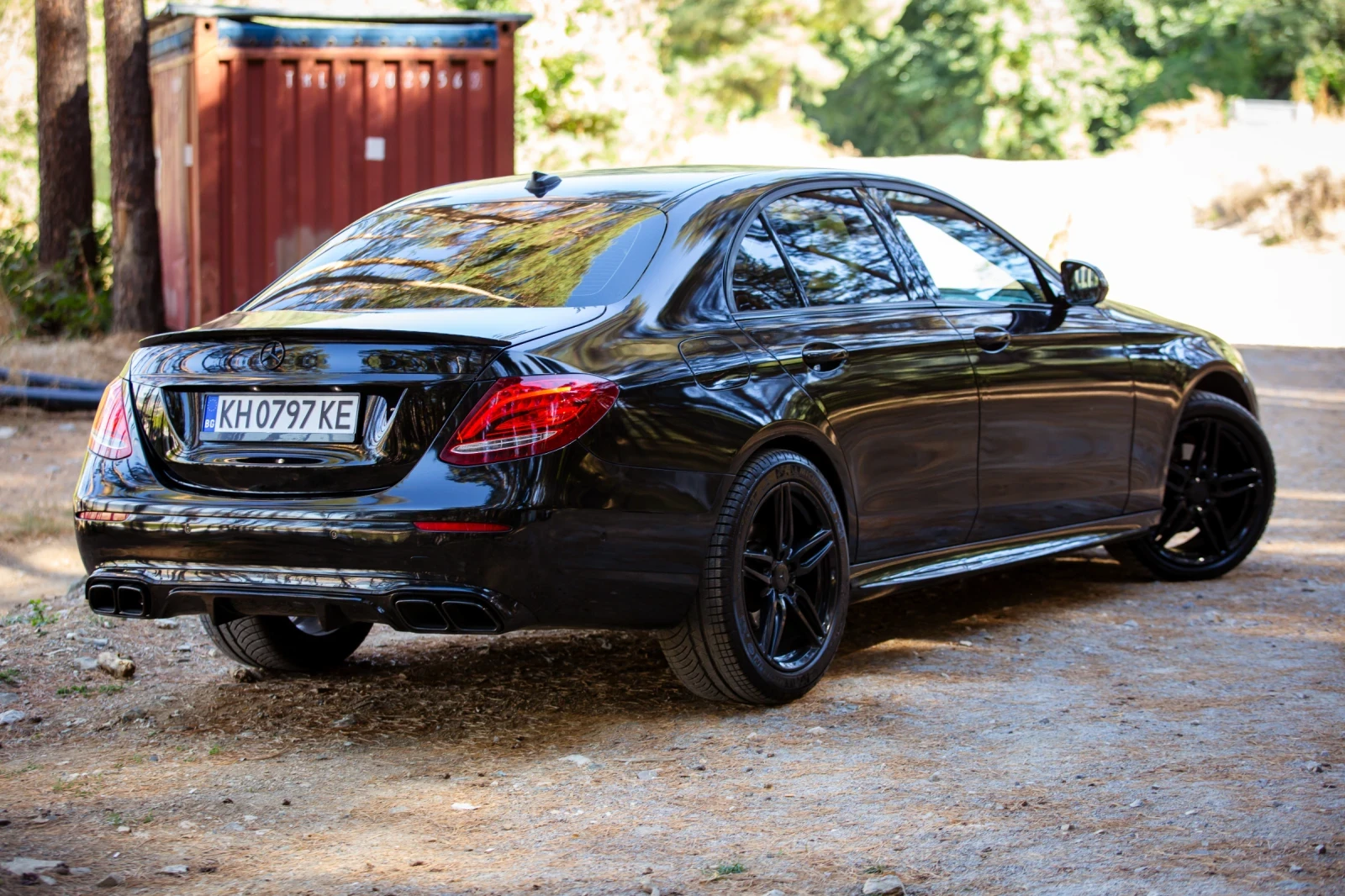 Mercedes-Benz E 220, снимка 15 - Автомобили и джипове - 56039024