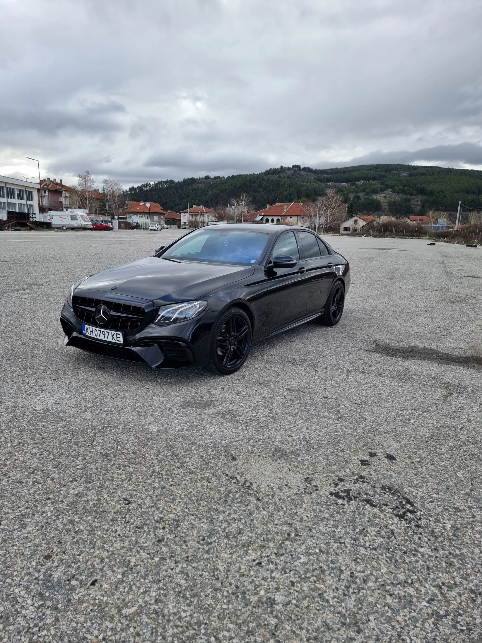 Mercedes-Benz E 220