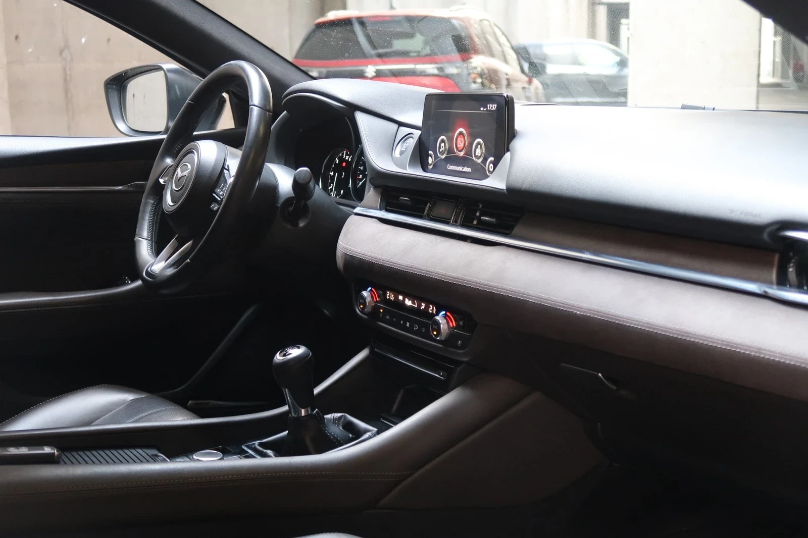 Mazda 6 2.2D 184 FACELIFT SKYACTIVE-D TAKUMI, снимка 15 - Автомобили и джипове - 56142070