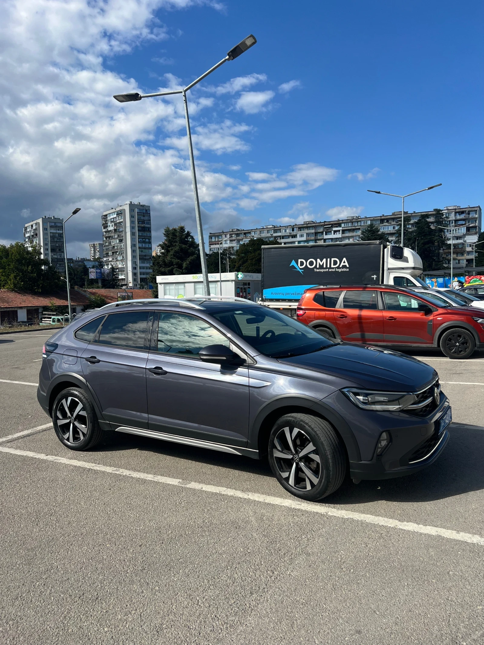 VW Taigo Style 1.0 DSG-7, снимка 5 - Автомобили и джипове - 56161489