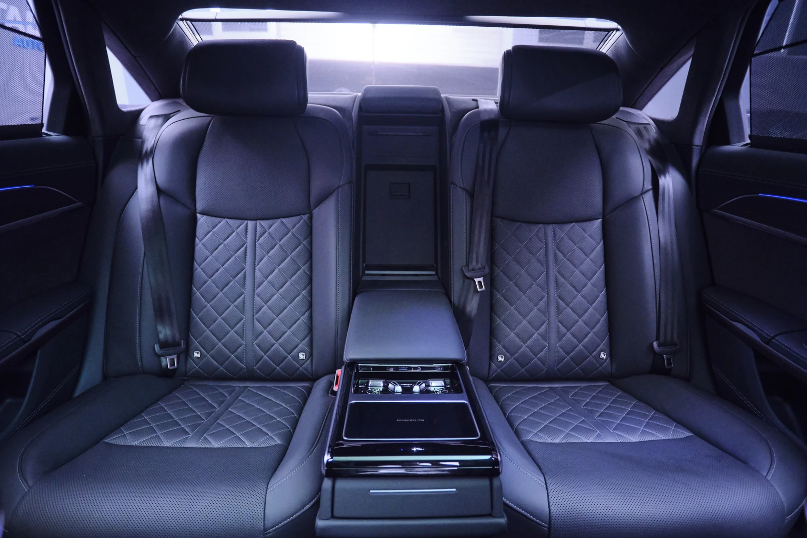 Audi S8 MATRIX / HUD / AIR / 360 / B&O  | Mobile.bg � ����������� 12