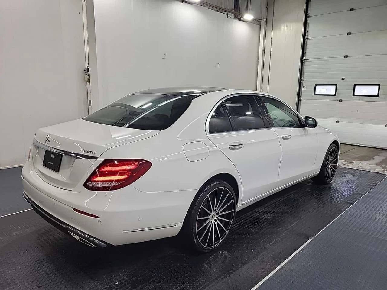 Mercedes-Benz E 400 4matic * ���������� ��� ������������ ������*  | Mobile.bg � ����������� 2