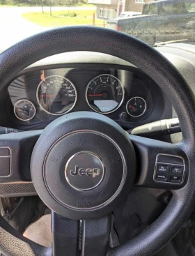Jeep Wrangler * Sport * АВТОКРЕДИТ БЕЗ ПЪРВОНАЧАЛНА ВНОСКА* , снимка 8
