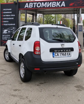 Dacia Duster Dacia Duster 1.6, бензин, 4Х4, снимка 5