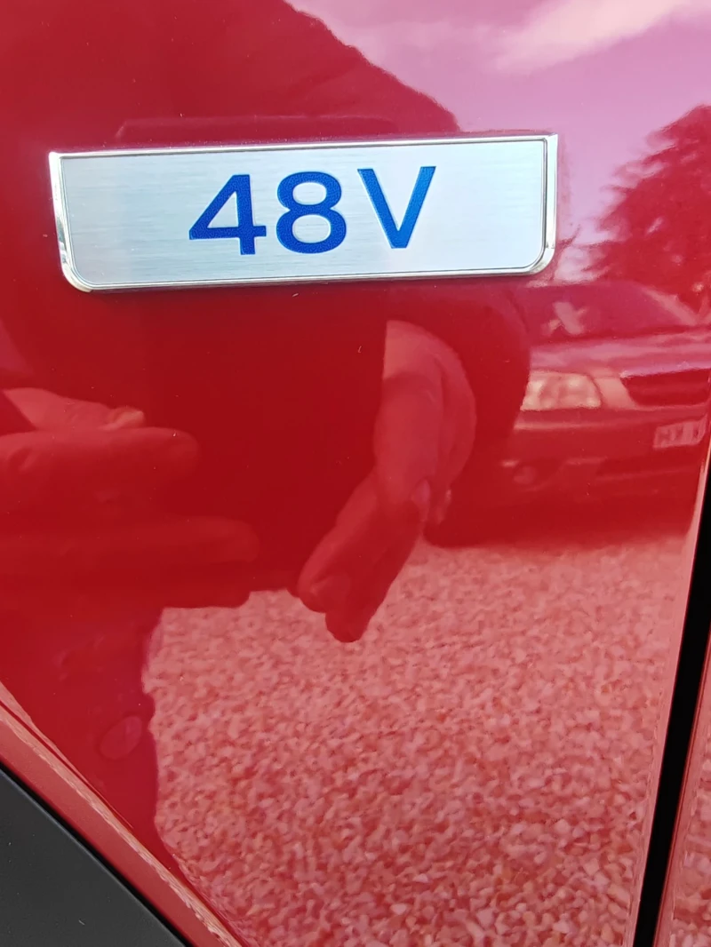 Hyundai Kona 1.6crdi, 136к.с. Хибрид 48V, снимка 16 - Автомобили и джипове - 52369586