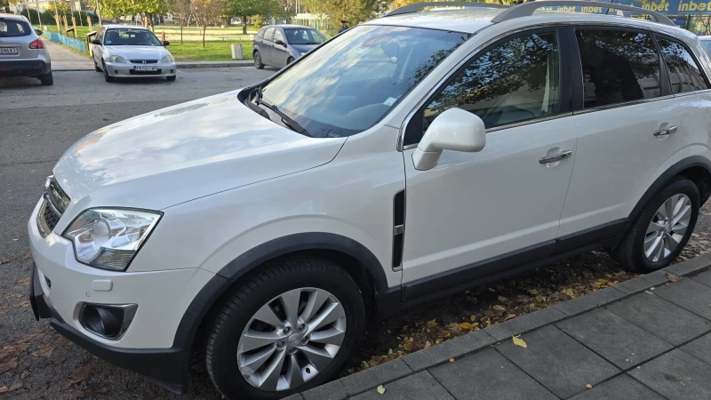 Opel Antara 2.2D, снимка 5 - Автомобили и джипове - 52399029