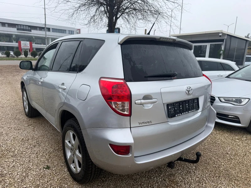 Toyota Rav4, снимка 6 - Автомобили и джипове - 52777727