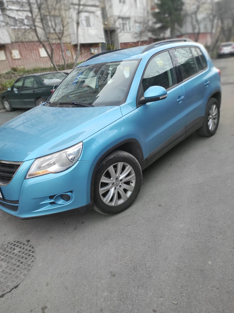VW Tiguan, снимка 2 - Автомобили и джипове - 52844387