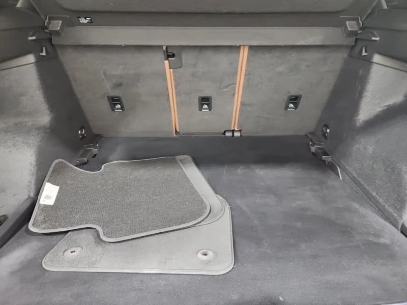 Audi Q3 * TECHNIK * CARFAX * БЕЗ ПЪРВОНАЧАЛНА ВНОСКА, снимка 16 - Автомобили и джипове - 53149960