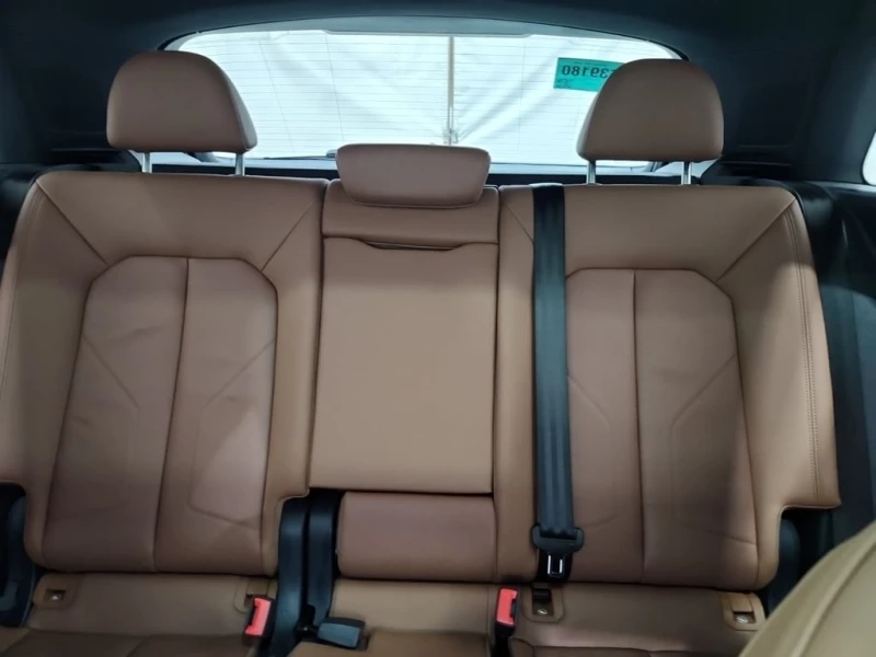 Audi Q3 * TECHNIK * CARFAX * БЕЗ ПЪРВОНАЧАЛНА ВНОСКА, снимка 12 - Автомобили и джипове - 53149960