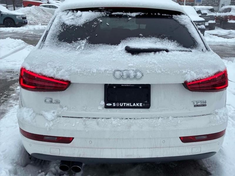 Audi Q3 Progressiv  CARFAX, снимка 4 - Автомобили и джипове - 53191158