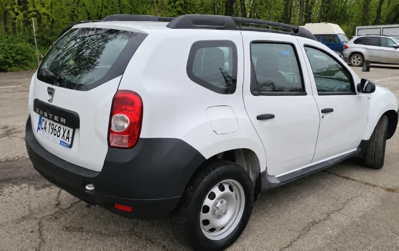 Dacia Duster Dacia Duster 1.6, бензин, 4Х4, снимка 6 - Автомобили и джипове - 55949073