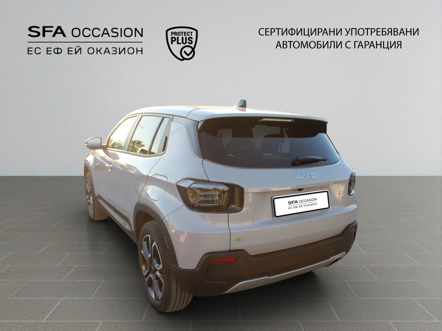 Jeep Avenger SUMMIT 1.2 e-Hybrid 48V Petrol 100 hp // 2404550 - изображение 4