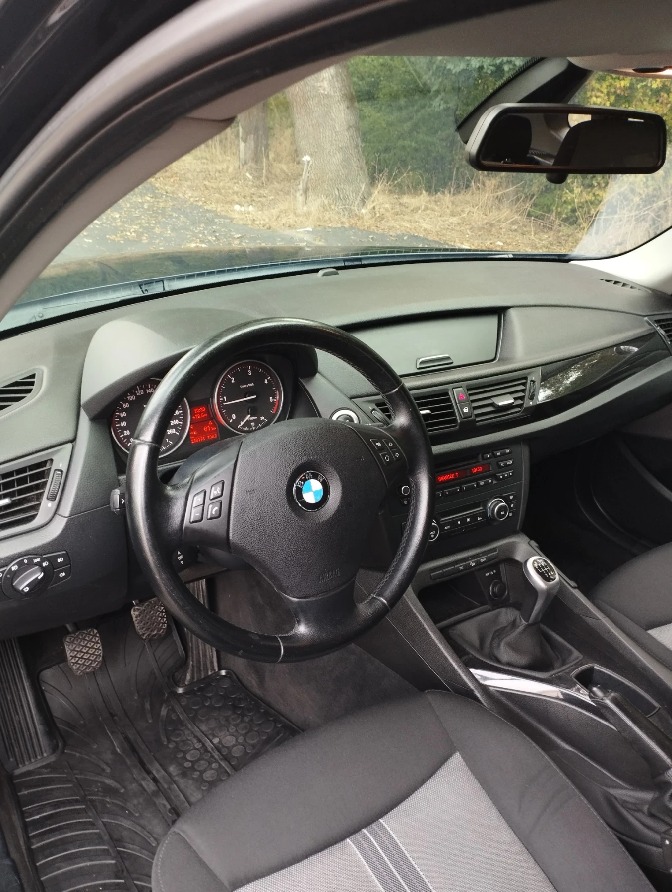 BMW X1 1.8 Xdrive - изображение 10