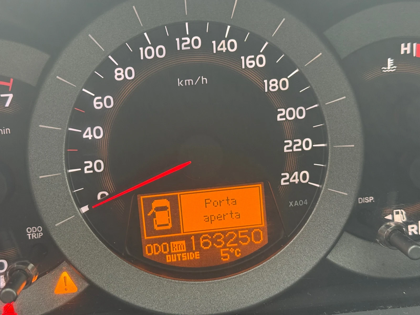 Toyota Rav4  - изображение 8