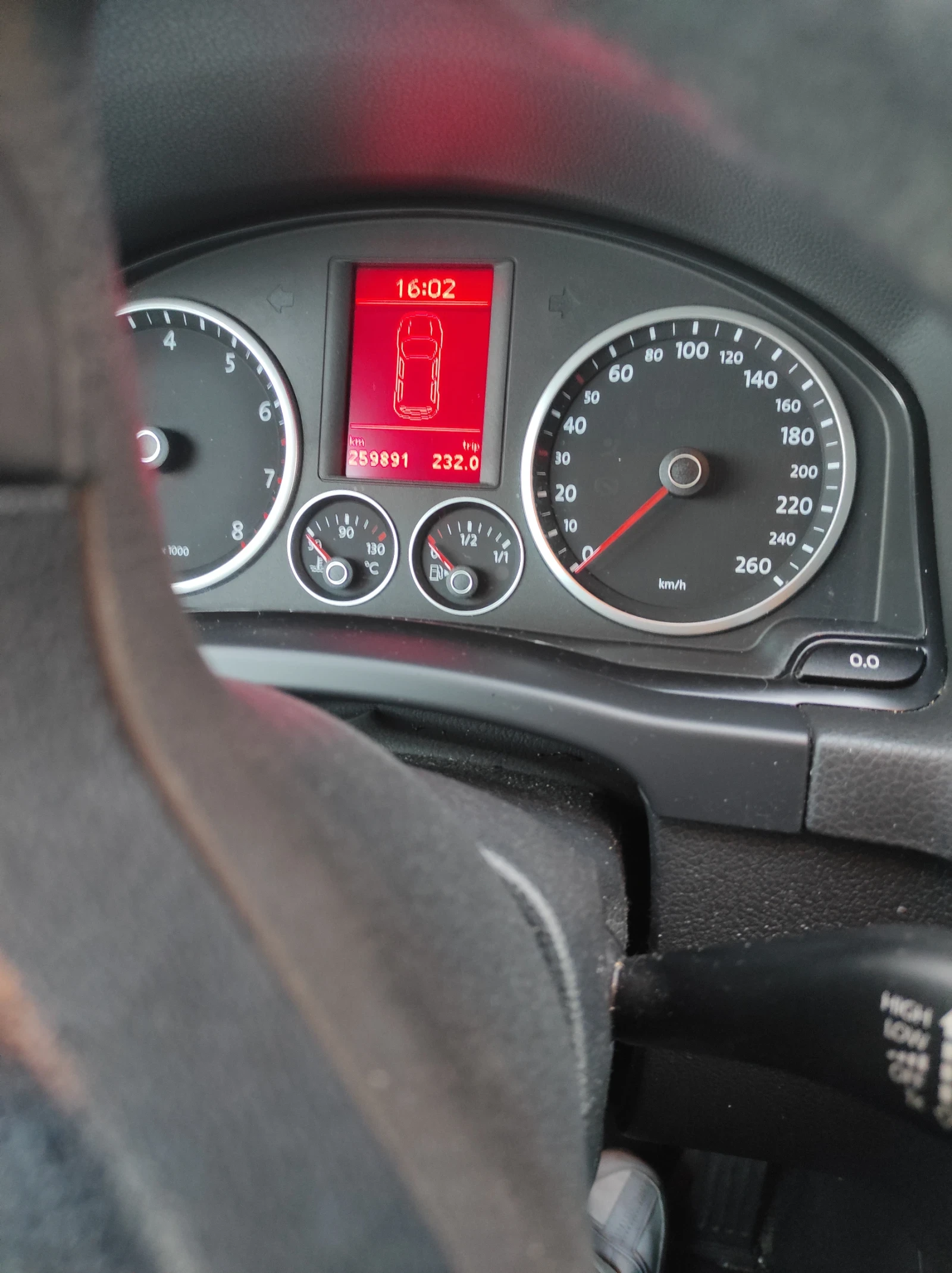 VW Tiguan  - изображение 4