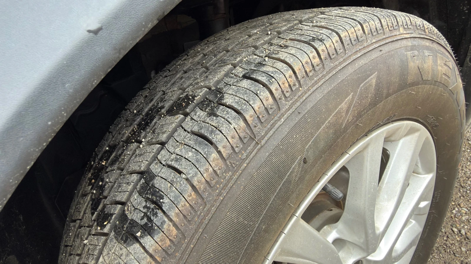 Nissan Rogue 2.5 SV AWD, снимка 17 - Автомобили и джипове - 54079744