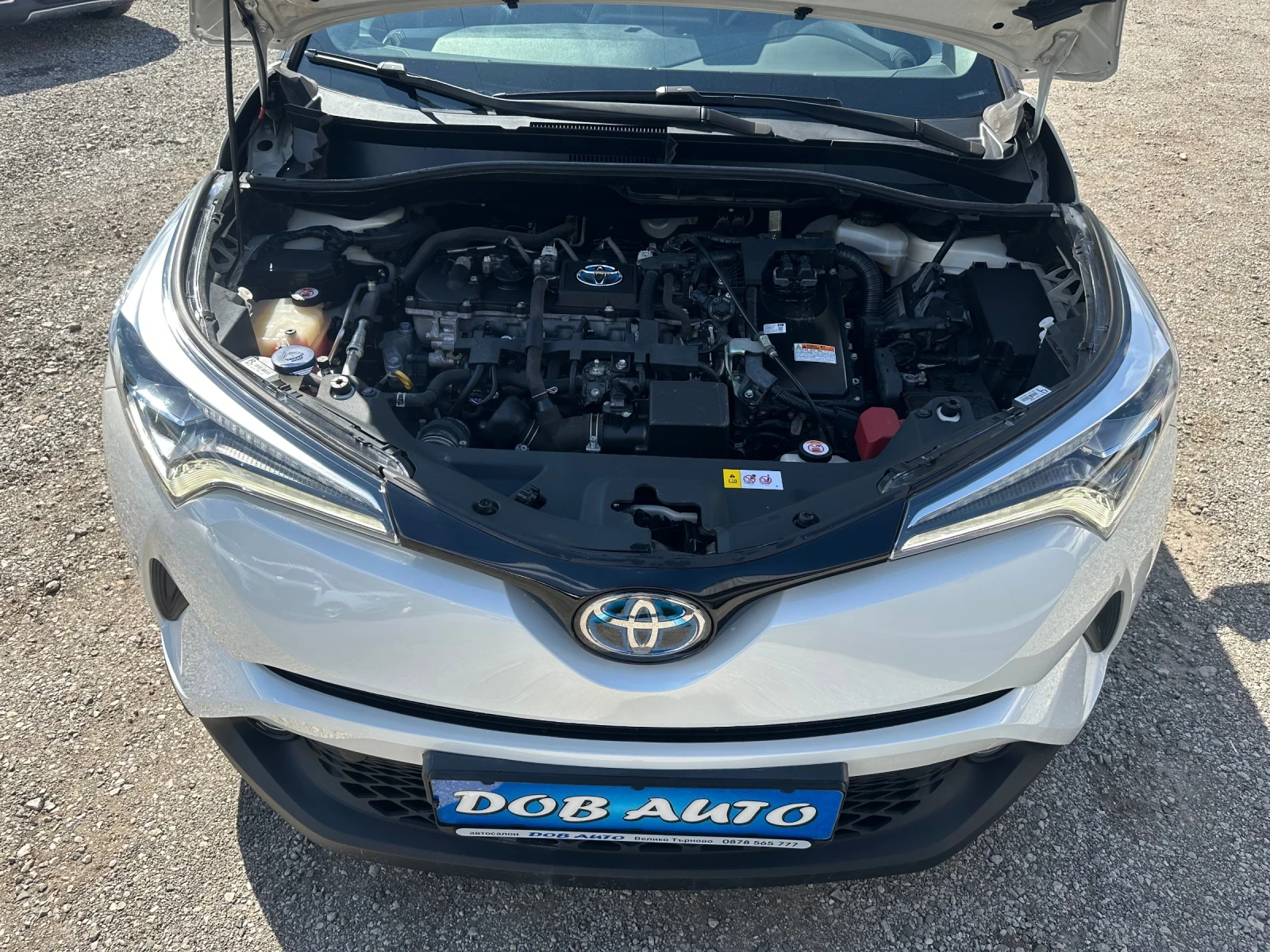 Toyota C-HR 1.8i-HYBRID-AVTOMAT-LED-NAVI-CAMERA, снимка 17 - Автомобили и джипове - 54138865