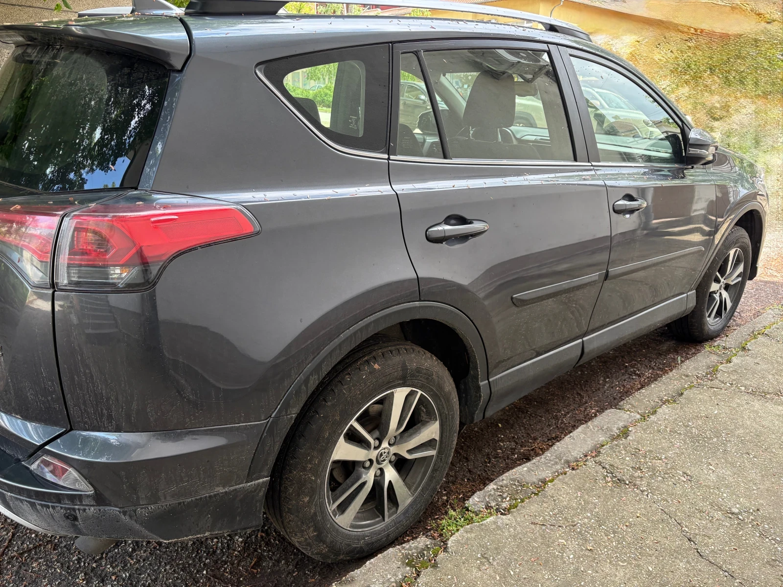 Toyota Rav4, снимка 3 - Автомобили и джипове - 54414305