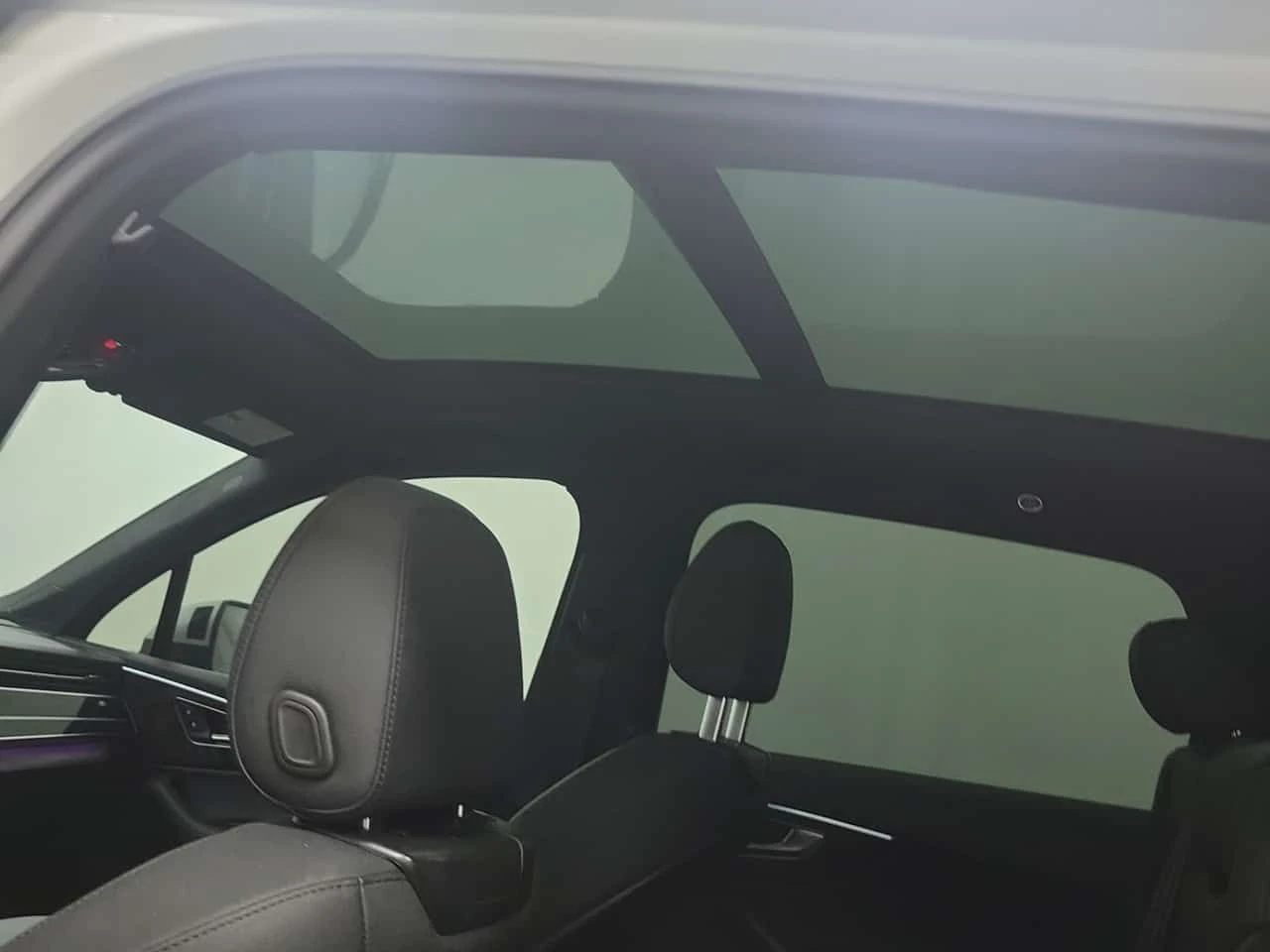 Audi Q7  PROGRESSIV| 360CAM| AMBIENT| ОБДУХВАНЕ| 2 КЛЮЧА| , снимка 13 - Автомобили и джипове - 54677646