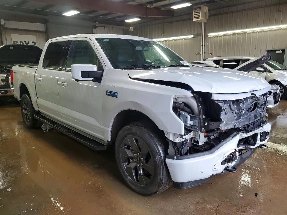 Ford F150, снимка 4 - Автомобили и джипове - 54818592