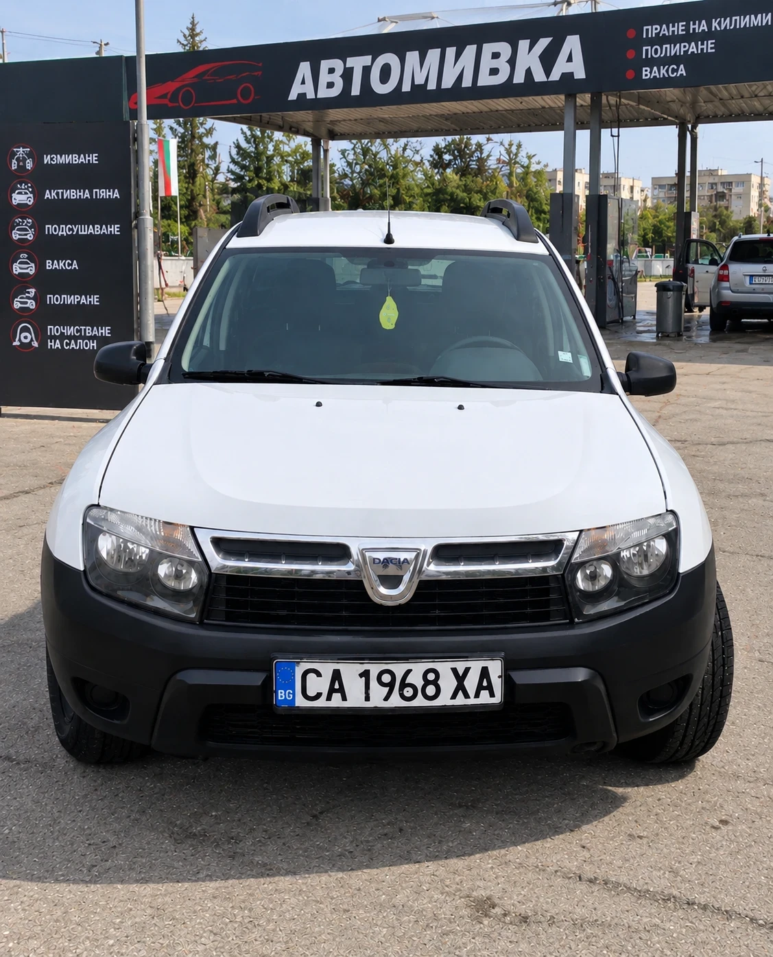 Dacia Duster Dacia Duster 1.6, бензин, 4Х4, снимка 2 - Автомобили и джипове - 55949073