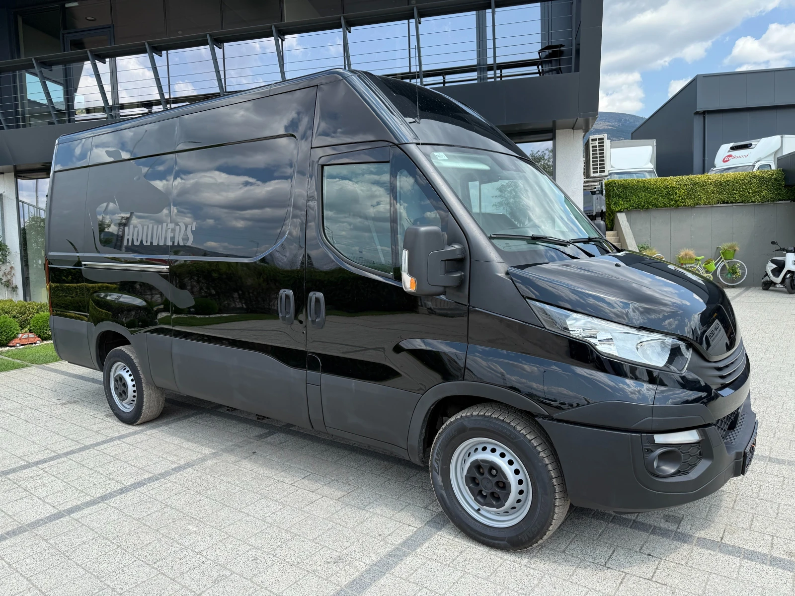 Iveco Daily 35S18 Hi-matic Euro 6 Климатроник  - изображение 2
