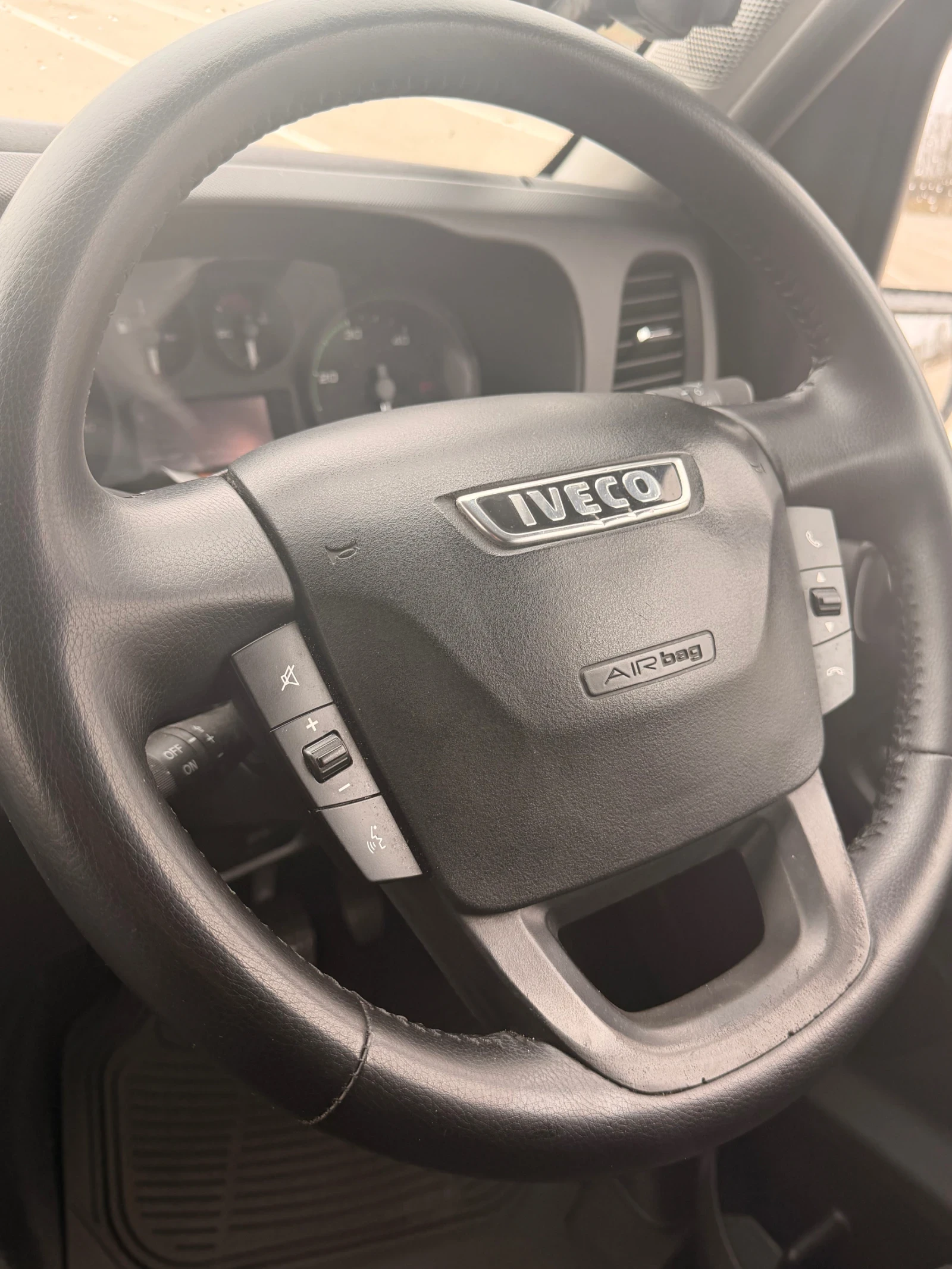 Iveco Daily Iveco daily 72c17, снимка 7 - Бусове и автобуси - 56321163