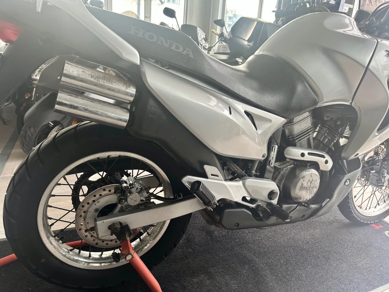 Honda Xlv 650 09.2004г., снимка 7 - Мотоциклети и мототехника - 52365671