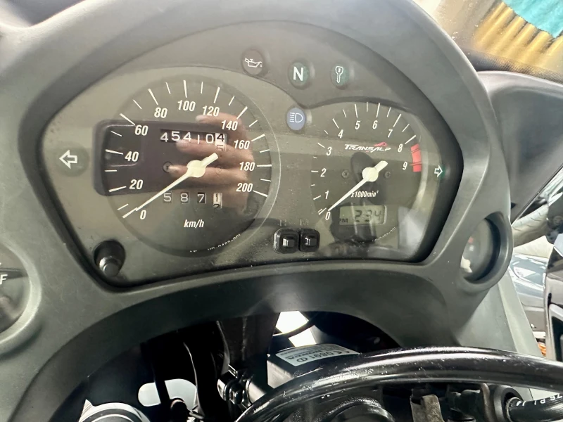 Honda Xlv 650 09.2004г., снимка 2 - Мотоциклети и мототехника - 52365671