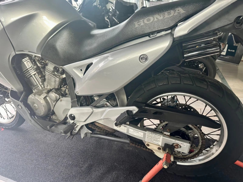 Honda Xlv 650 09.2004г., снимка 8 - Мотоциклети и мототехника - 52365671