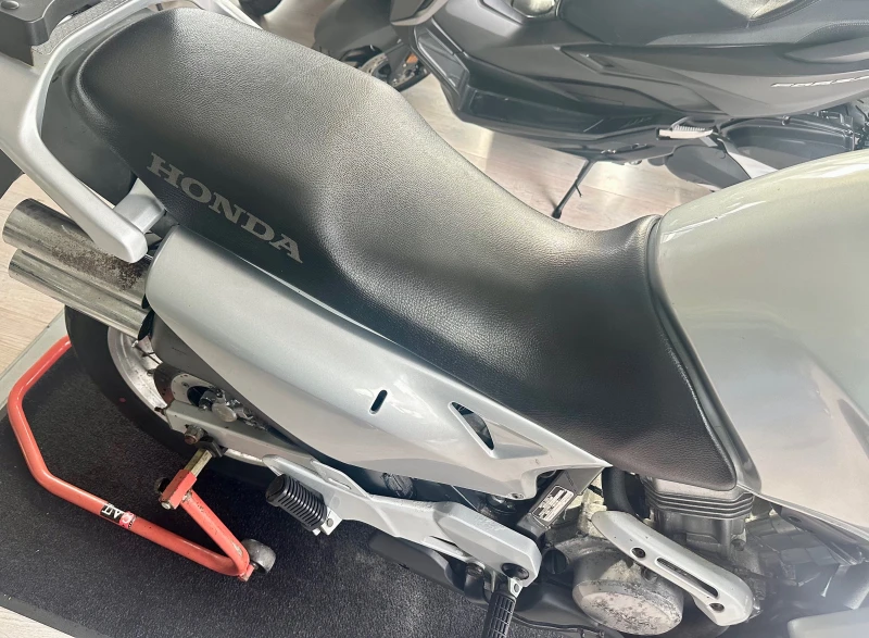 Honda Xlv 650 09.2004г., снимка 4 - Мотоциклети и мототехника - 52365671