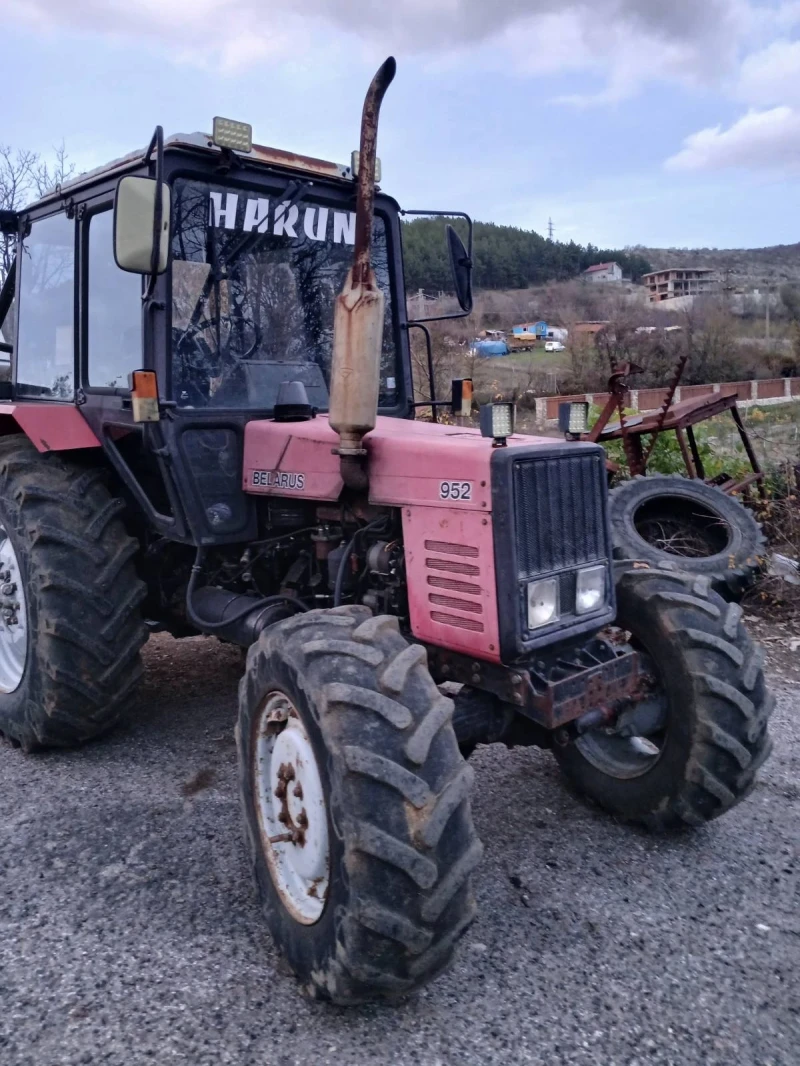 Трактор Беларус 952