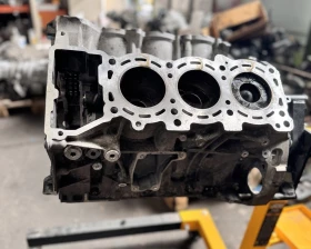 Окомлектован блок за Mercedes OM642 642 с нови лагери и сегменти, снимка 7