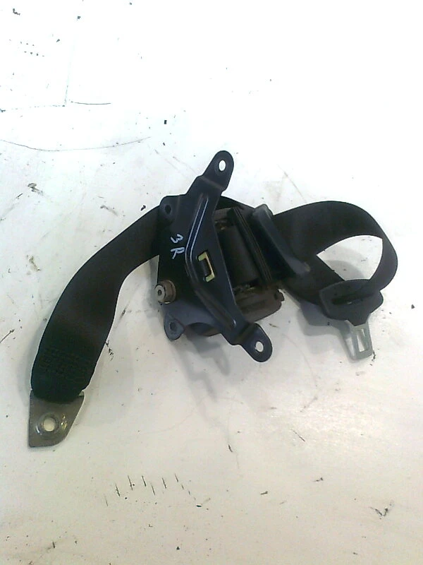 колан предпазен заден десен за Мерцедес Е270 цди W210 