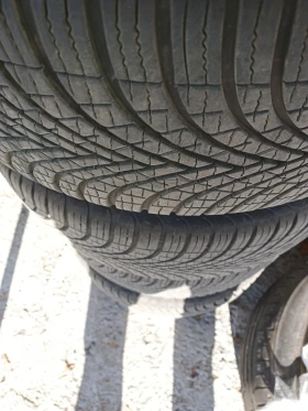 Гуми с джанти Debica 215/55R16, снимка 2 - Гуми и джанти - 47993356