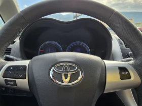 Toyota Auris 1.8 HYBRID ГАЗ АВТОМАТИК, снимка 11