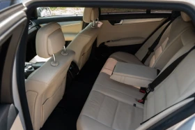 Mercedes-Benz C 300 AMG pack, снимка 10
