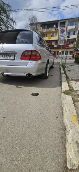 Обява за продажба на Mercedes-Benz E 320 Avangarde!!! EVO!!! AIR MATIC!!! 4 MATIC ~14 900 лв. - изображение 4