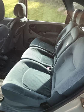 Renault Scenic - 2100 € / 4107.24 лв. - 48787303 7