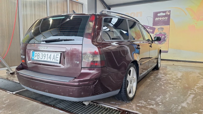 Volvo V50 Т5, снимка 5 - Автомобили и джипове - 50931326