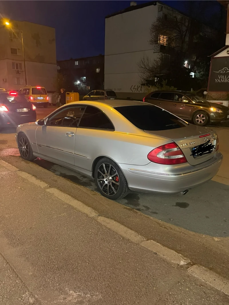 Mercedes-Benz CLK 2.0 компресор, снимка 4 - Автомобили и джипове - 47626858