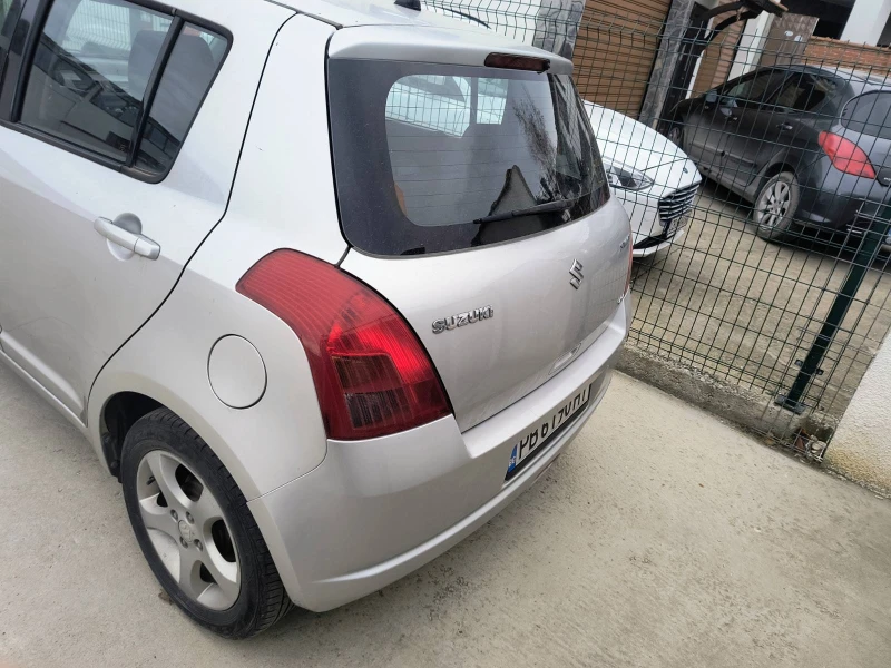 Suzuki Swift, снимка 2 - Автомобили и джипове - 48353721