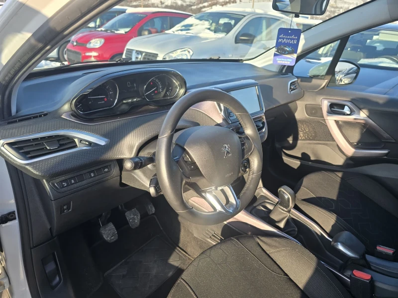 Peugeot 2008 1.2i Evro 6B , снимка 11 - Автомобили и джипове - 48751280