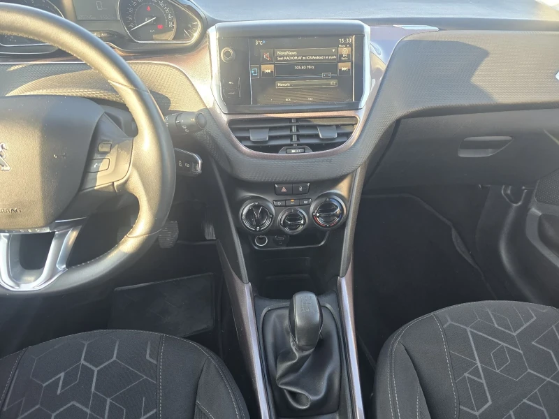 Peugeot 2008 1.2i Evro 6B , снимка 8 - Автомобили и джипове - 48751280