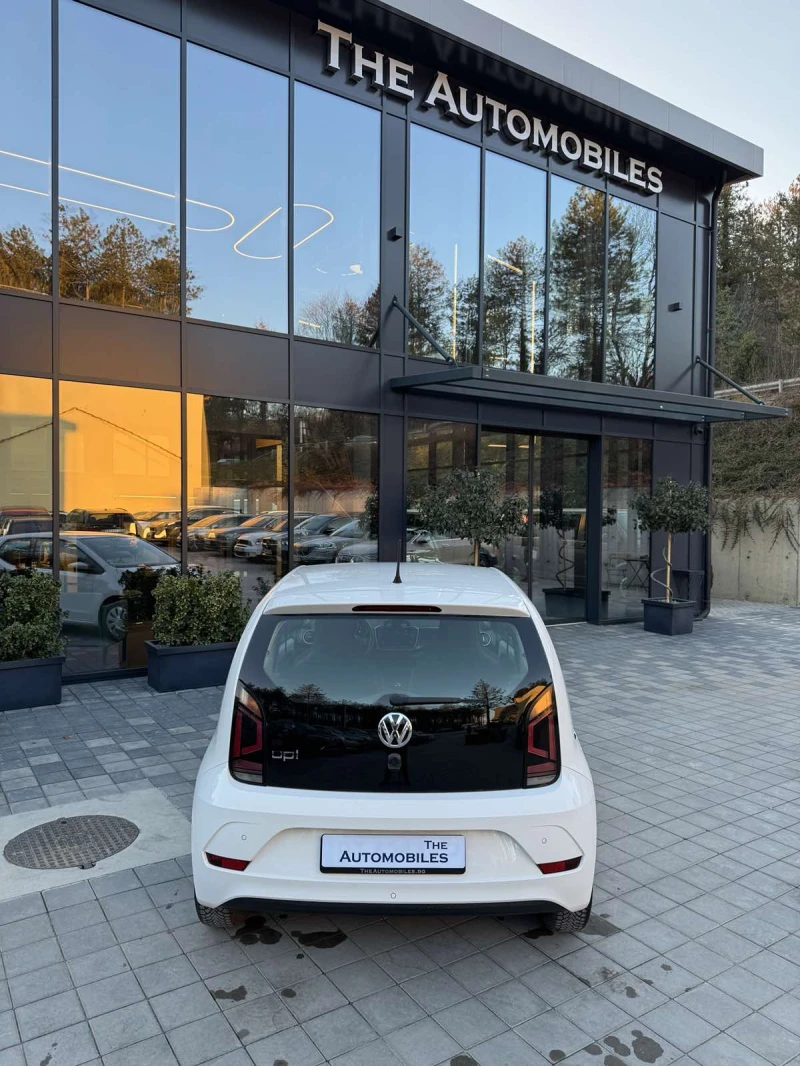 VW Up, снимка 5 - Автомобили и джипове - 49083390