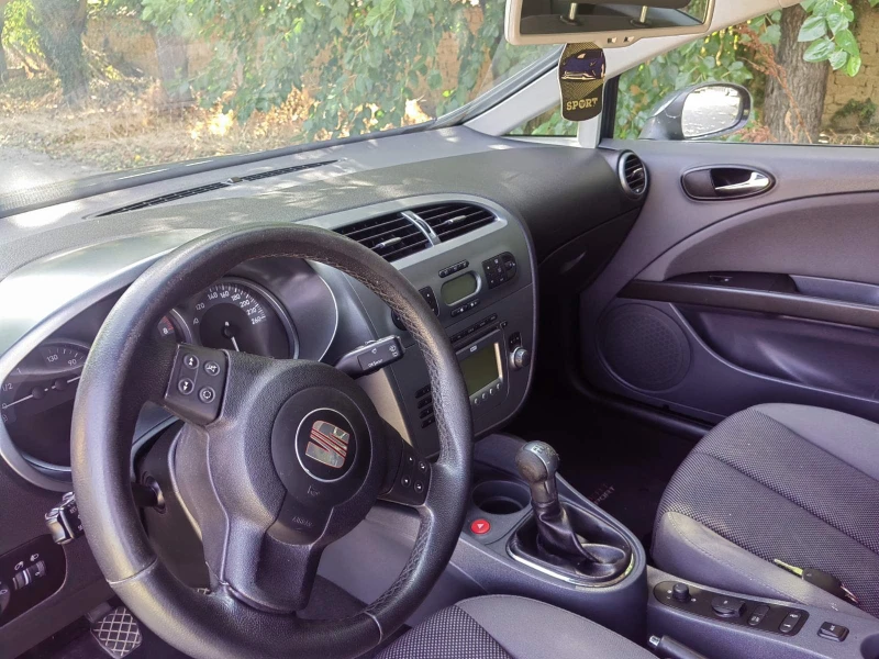 Seat Leon 1, 8 TURBO 160ks, снимка 7 - Автомобили и джипове - 53139340