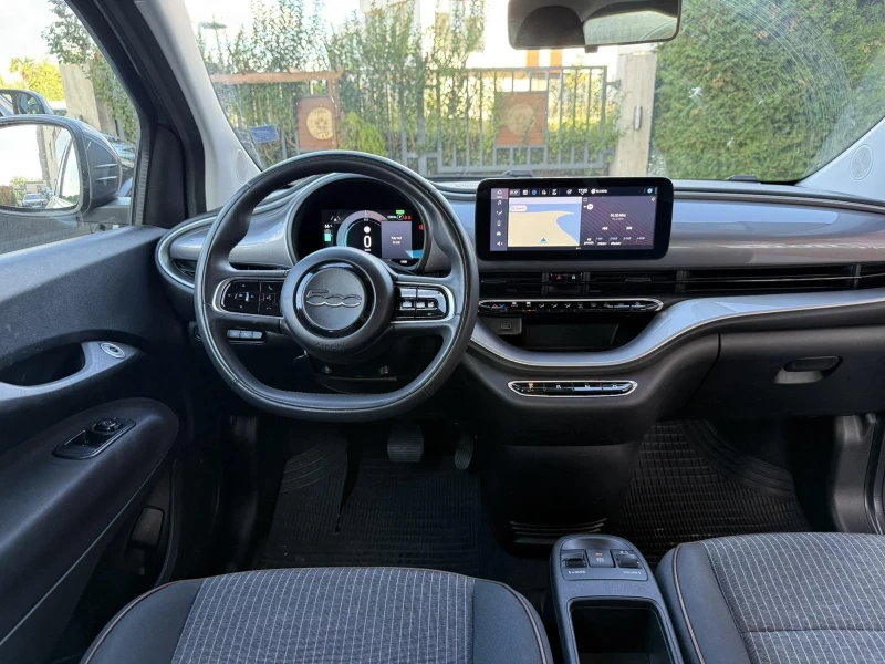 Fiat 500e, снимка 9 - Автомобили и джипове - 52333406