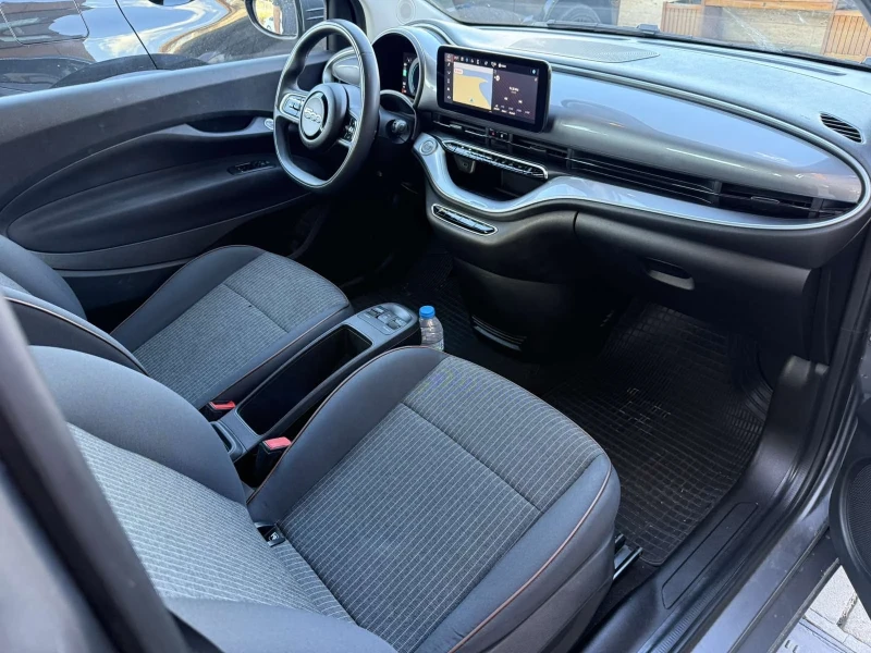 Fiat 500e, снимка 7 - Автомобили и джипове - 52333406