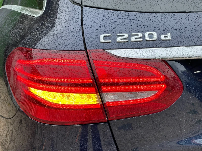 Mercedes-Benz C 220 AMG/ПАНО/360CAM/9G/FULL LED/НОВИ ГУМИ/Мъртва зона, снимка 6 - Автомобили и джипове - 52317460
